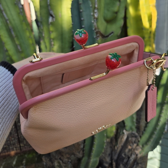 Coach Nora Strawberry Kisslock Handbag Peach Pink Pebbled Leather C8288 - Picture 7 of 11